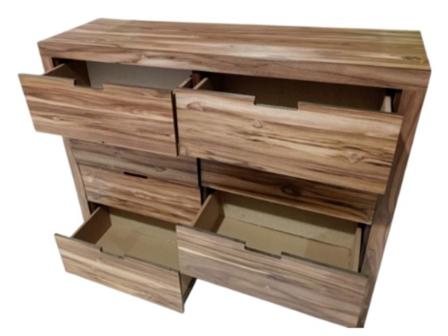 Foto de comoda natural con 8 cajones