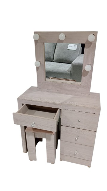 Foto de vanity infantil durazno
