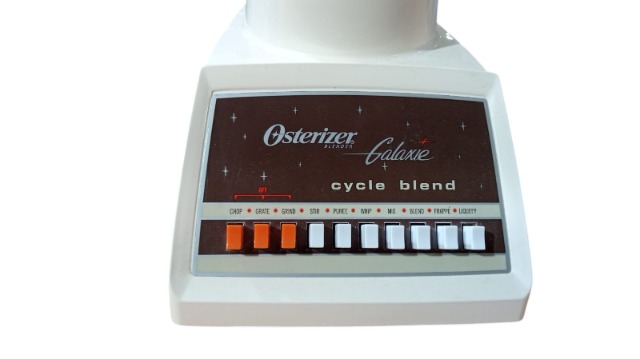 Foto de licuadora beige oster